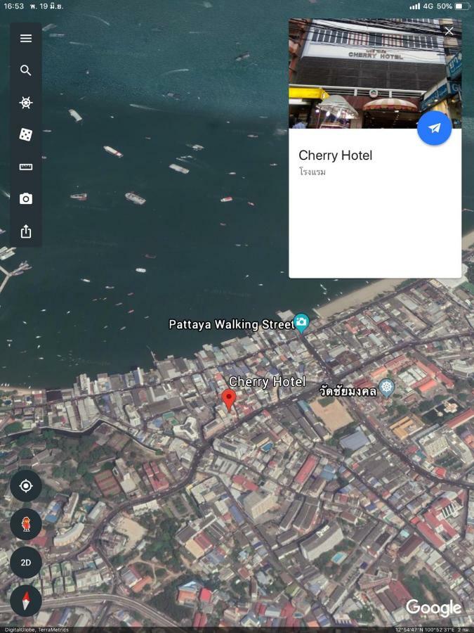 Cherry Hotel Pattaya Buitenkant foto